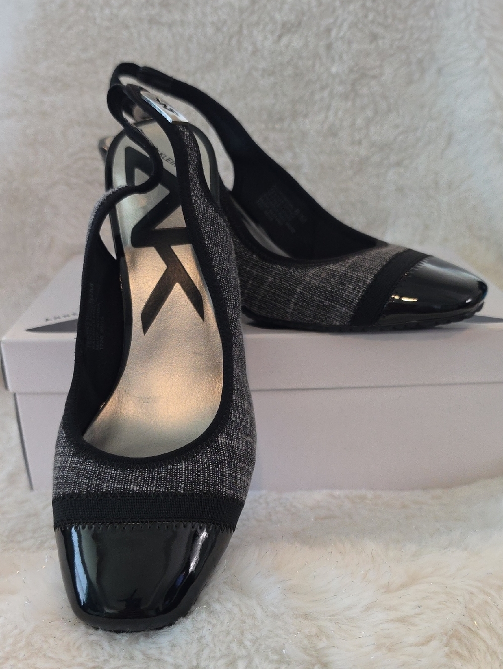 New Anne Klein Black and Gray Slingback Pointed-Toe Pumps